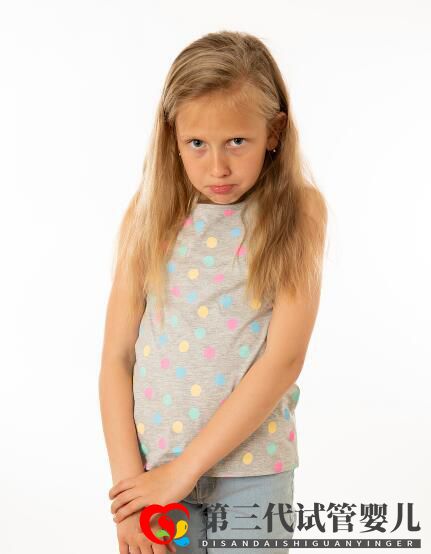 害羞的孩子沒(méi)朋友產(chǎn)生這樣的問(wèn)題家長(zhǎng)有錯(cuò)嗎(圖3)