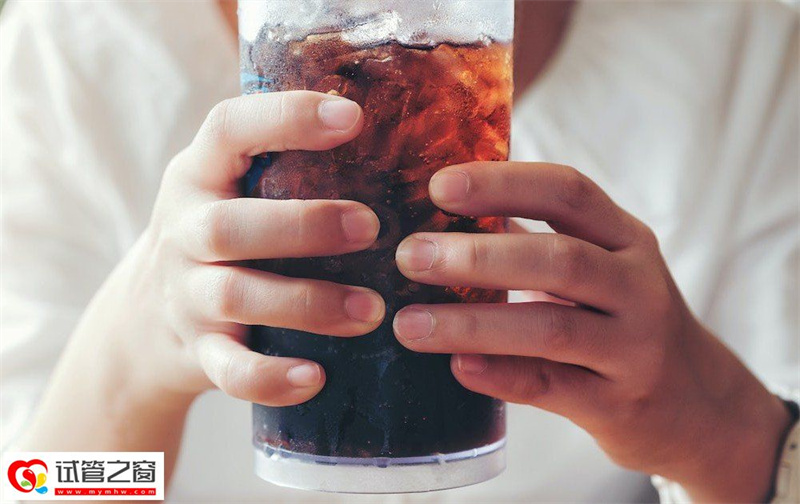 酒具、液體餐具、液體餐具、餐具、手勢餐具