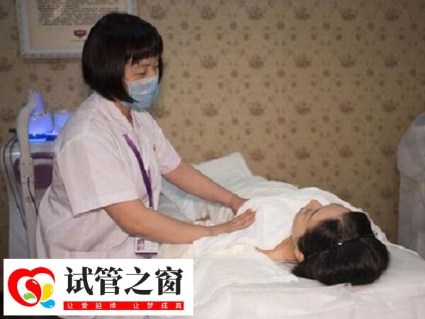 按摩不當(dāng)極有可能導(dǎo)致乳腺泡壓扁受傷及乳腺管破裂